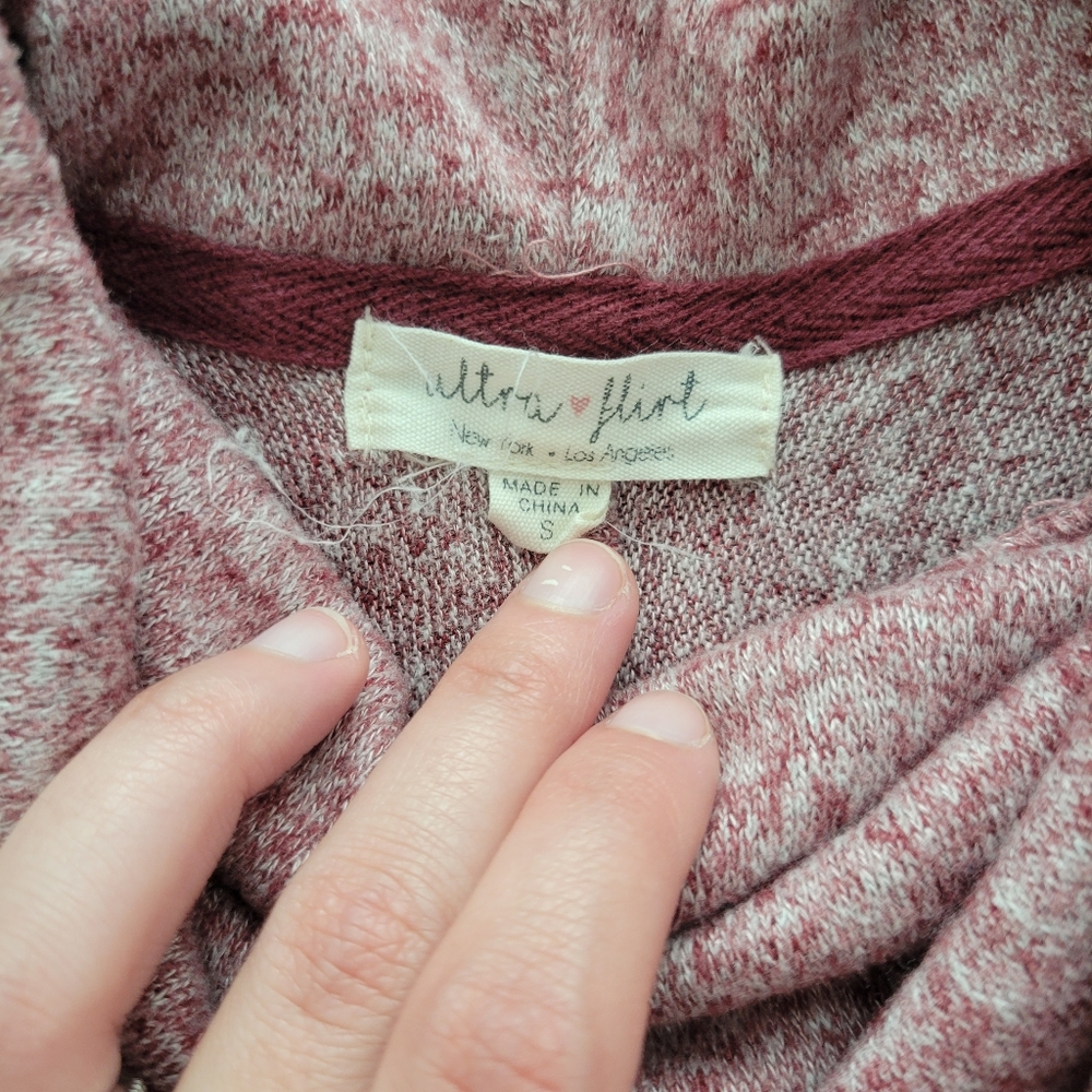 Pink sweater - Picture 2 of 2